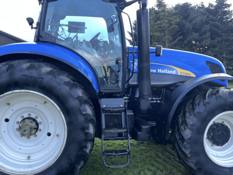Traktor del tipo New Holland T7060 Sveaverken GPS, Gebrauchtmaschine en Vejle (Imagen 1)