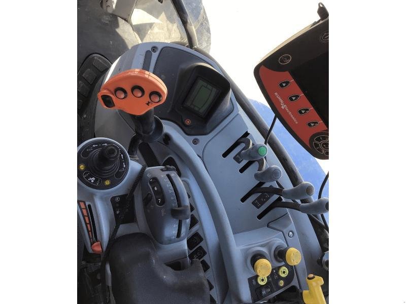 Traktor van het type New Holland T7.165 S, Gebrauchtmaschine in Wargnies Le Grand (Foto 6)