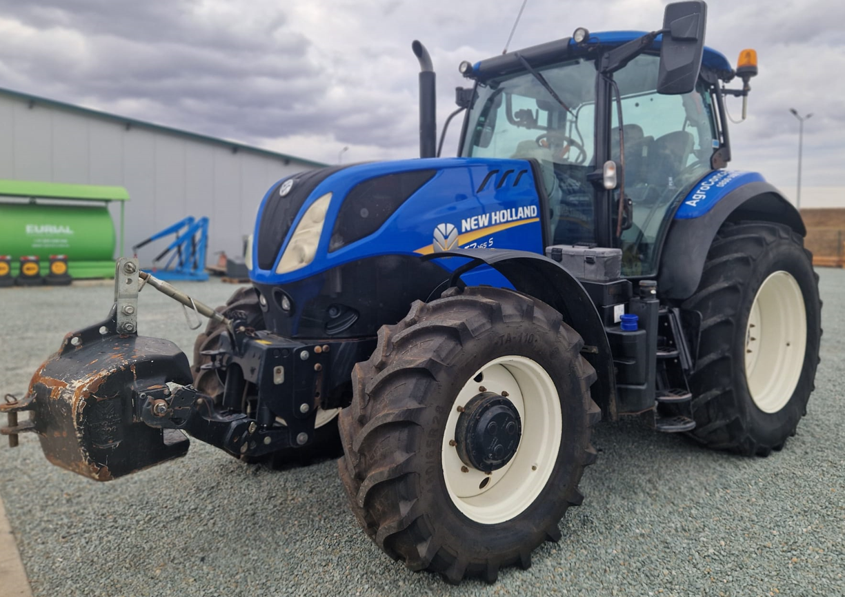Traktor van het type New Holland T7.165, Gebrauchtmaschine in Orţişoara (Foto 1)