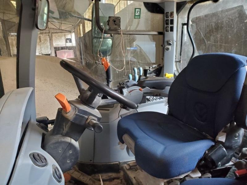 Traktor des Typs New Holland T7.165S, Gebrauchtmaschine in BRAY en Val (Bild 5)