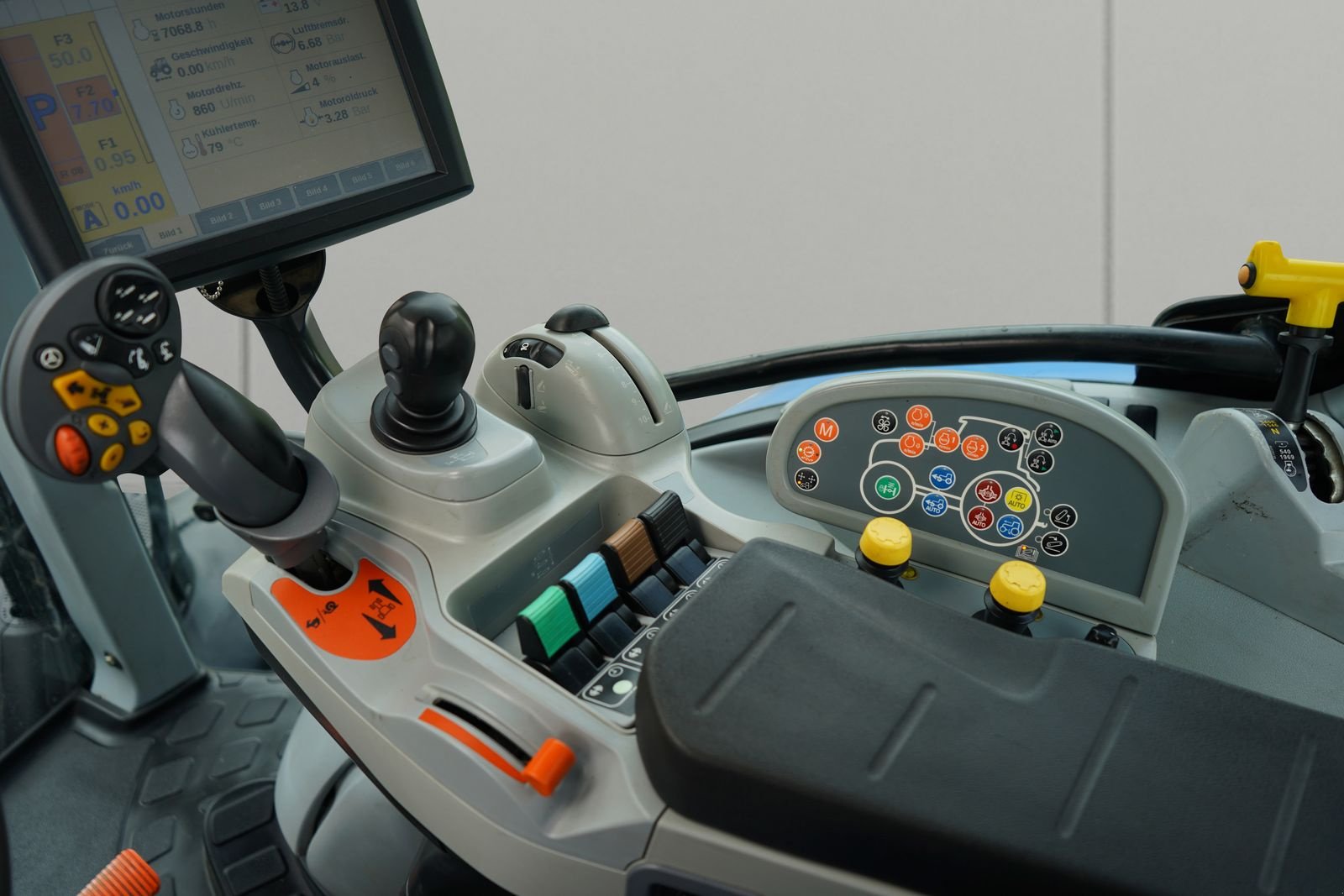 Traktor del tipo New Holland T7.170 Auto Command, Gebrauchtmaschine In Steinfeld (Immagine 25)