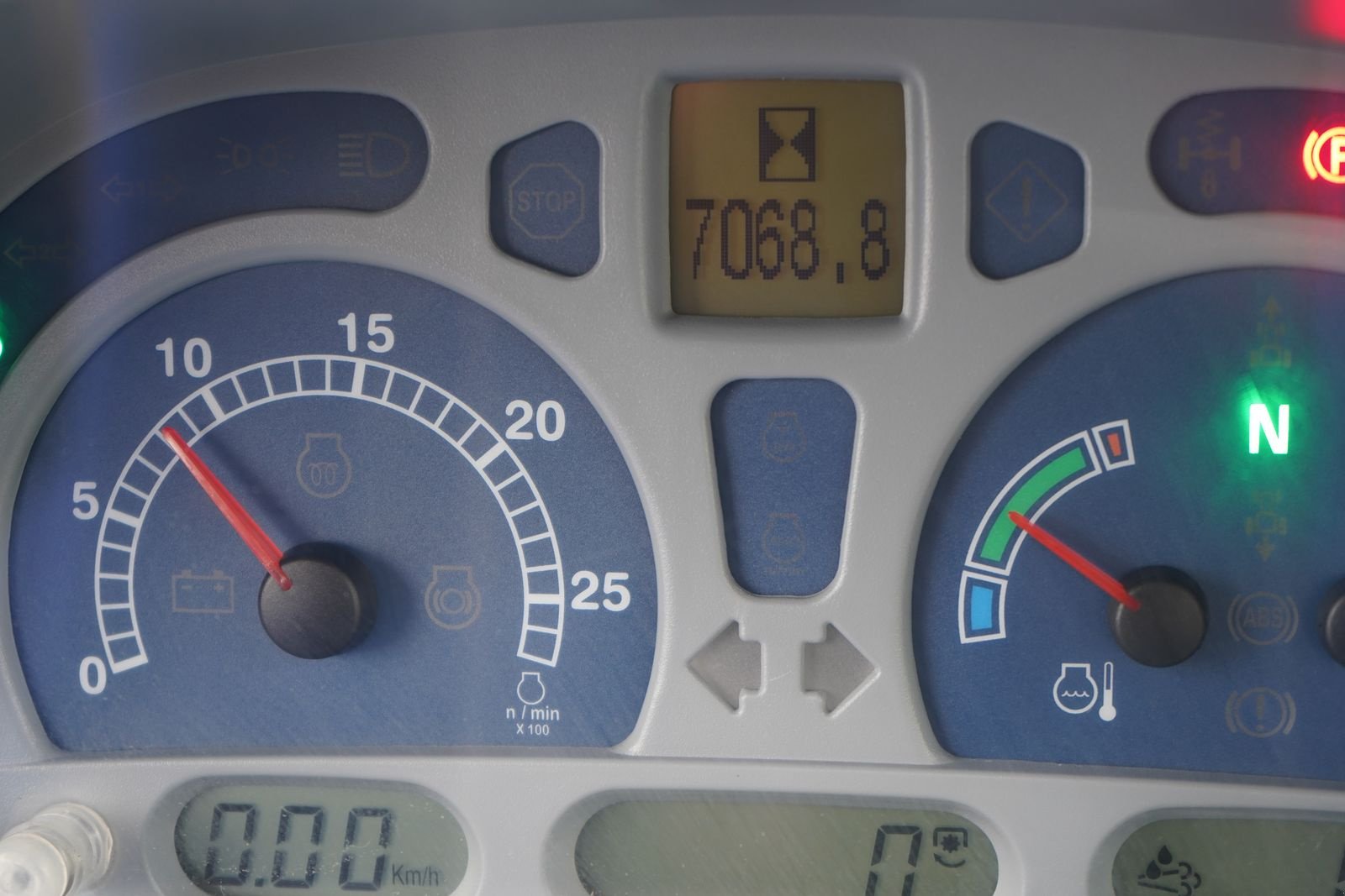 Traktor del tipo New Holland T7.170 Auto Command, Gebrauchtmaschine In Steinfeld (Immagine 23)