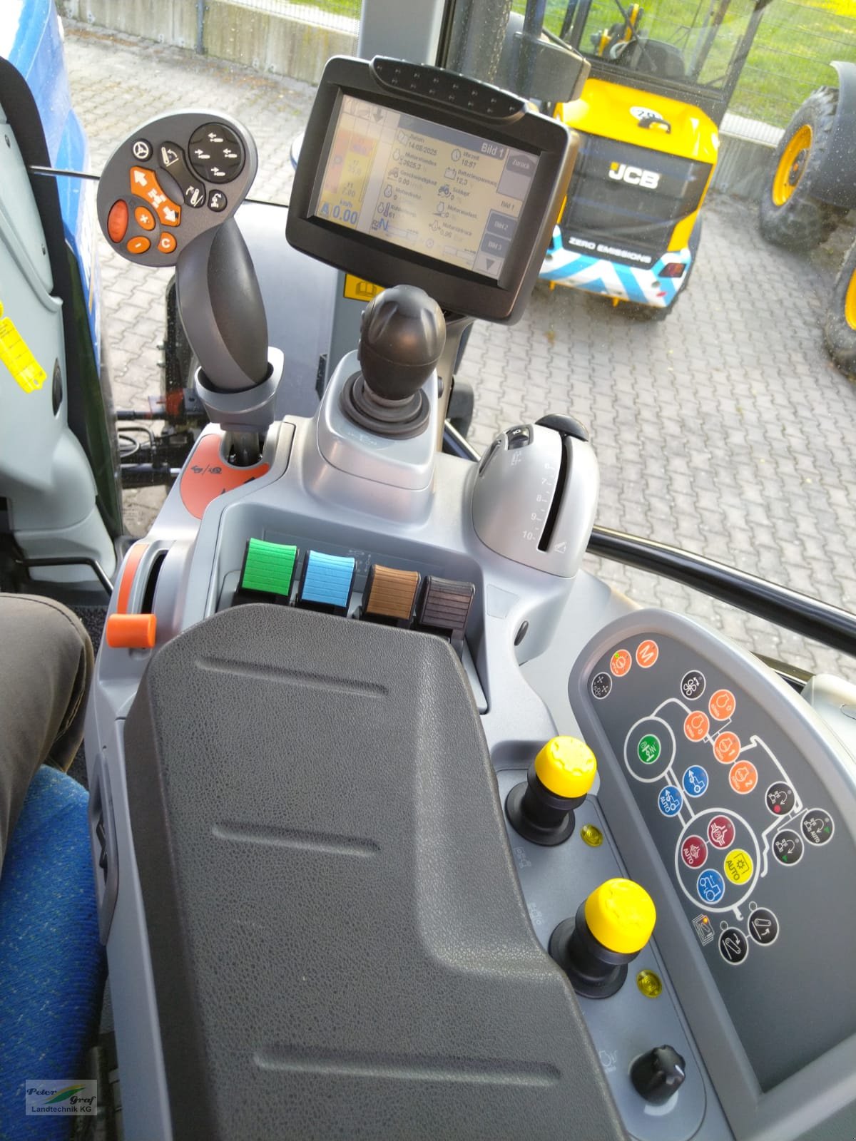 Traktor του τύπου New Holland T7.170 AutoCommand  Zustand wie Neu !!, Gebrauchtmaschine σε Pegnitz-Bronn (Φωτογραφία 14)