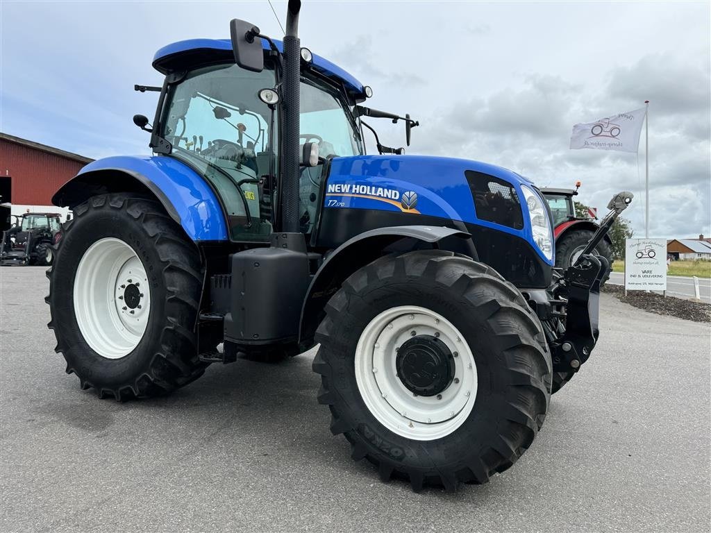 Traktor типа New Holland T7.170 KUN 5800 TIMER OG FULD AFFJEDRING!, Gebrauchtmaschine в Nørager (Фотография 9)