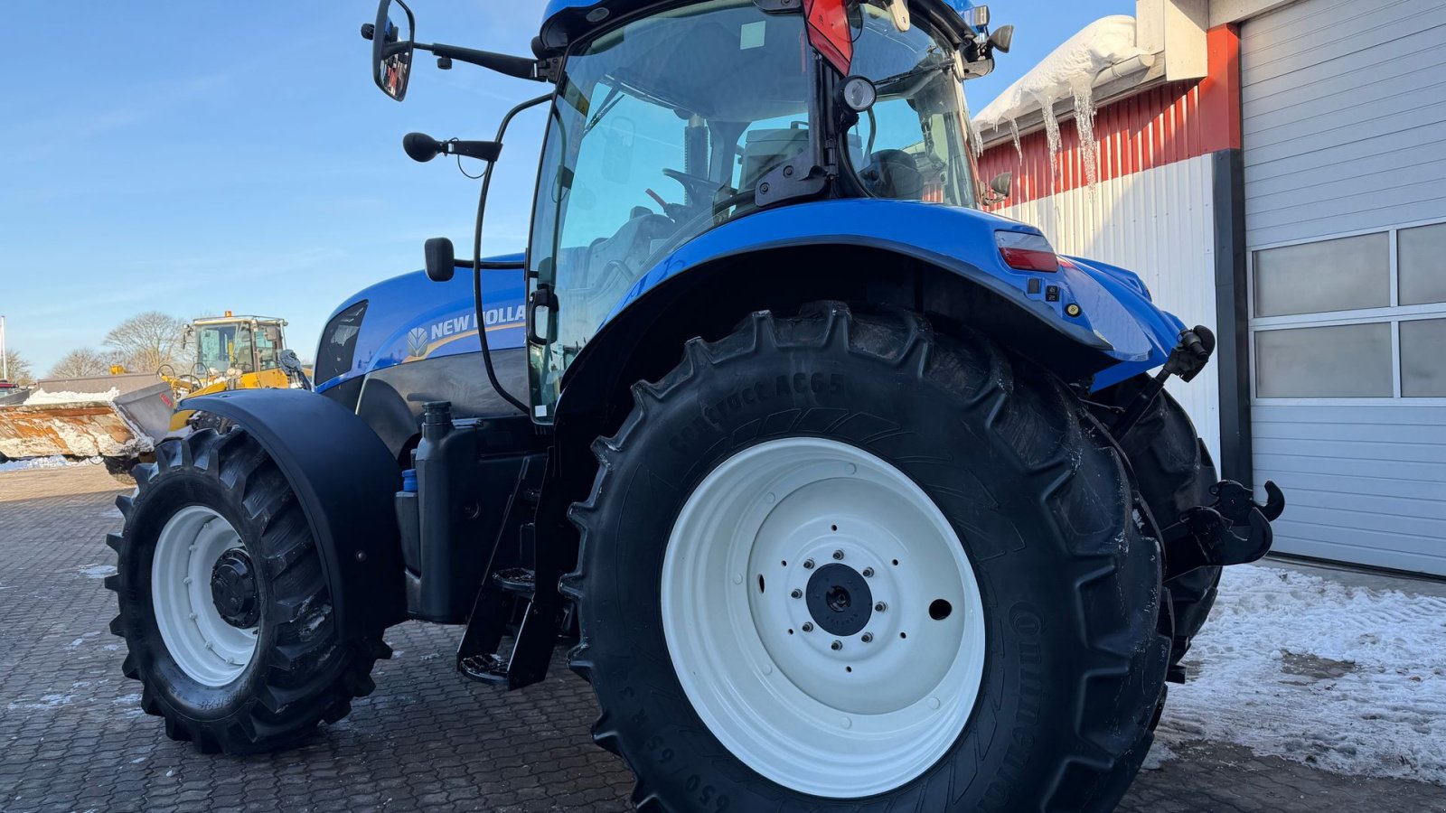 Traktor of the type New Holland T7.170 MED FULD AFFJEDRING!, Gebrauchtmaschine in Nørager (Picture 4)