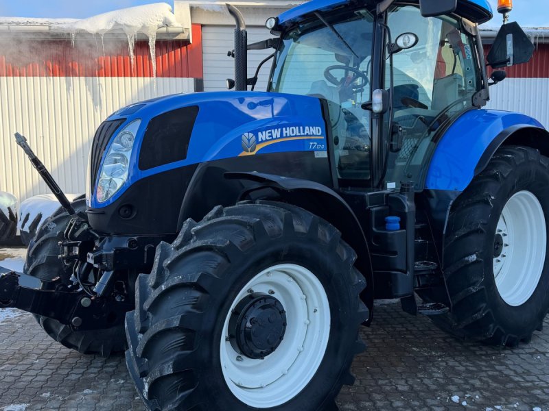 Traktor of the type New Holland T7.170 MED FULD AFFJEDRING!, Gebrauchtmaschine in Nørager