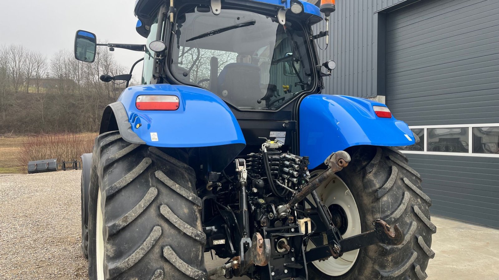 Traktor типа New Holland T7.170 Range Command - lav timetal, Gebrauchtmaschine в Vejle (Фотография 4)