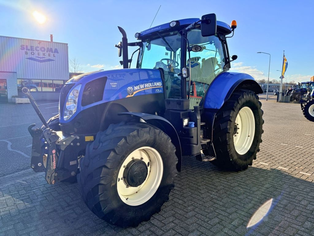 Traktor des Typs New Holland T7.170 Range Command, Gebrauchtmaschine in BOEKEL (Bild 1)