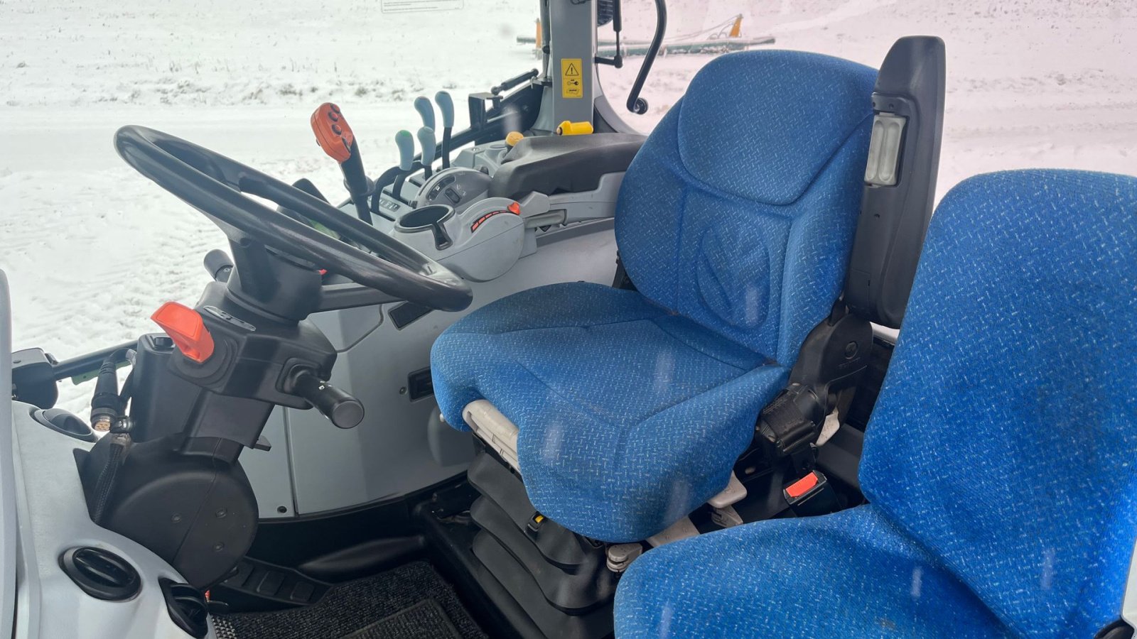 Traktor typu New Holland T7.170 Rangecommand - Trimble GPS klar, Gebrauchtmaschine v Vejle (Obrázek 6)