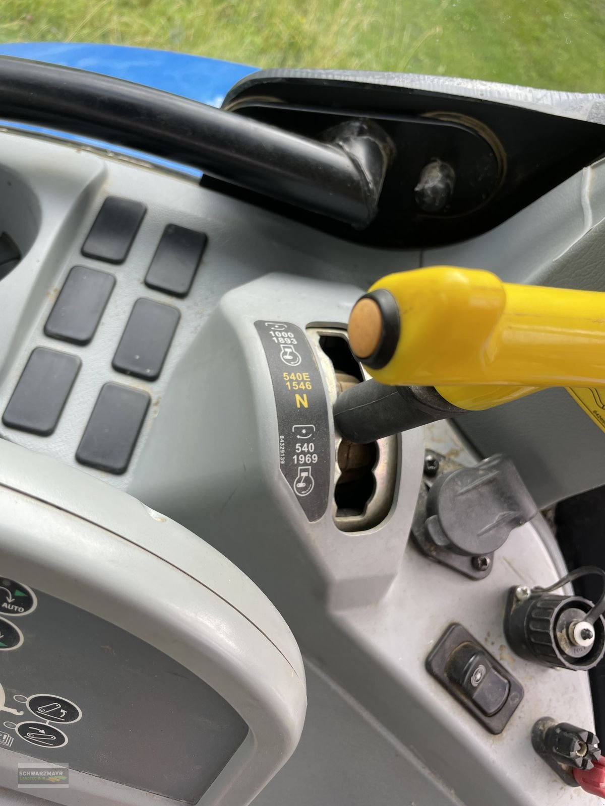 Traktor типа New Holland T7.170, Gebrauchtmaschine в Gampern (Фотография 3)