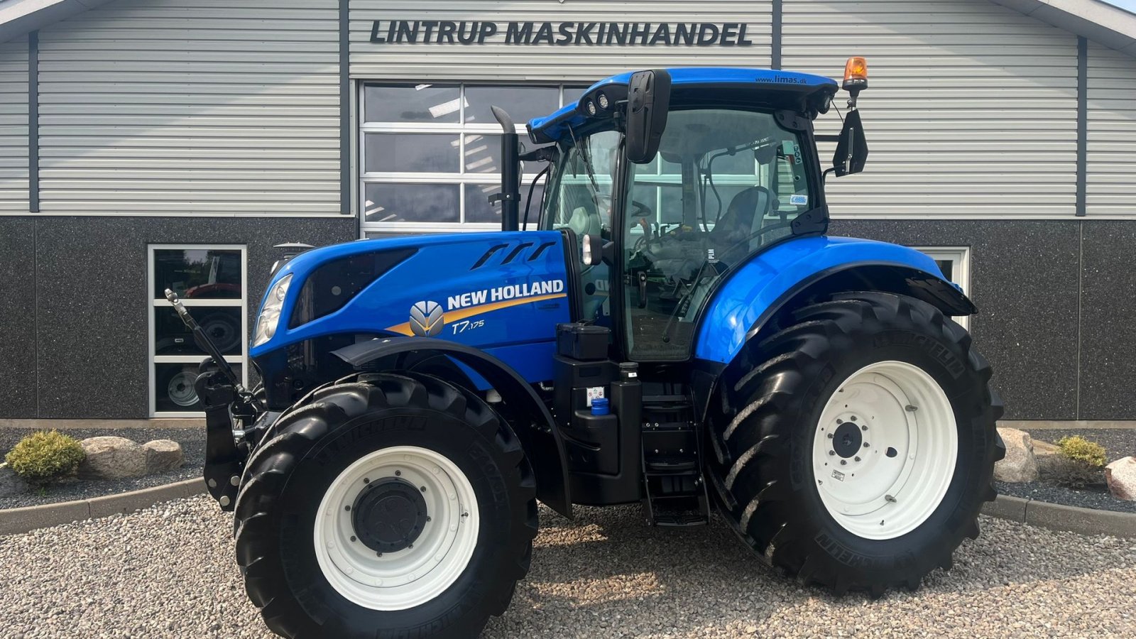 Traktor del tipo New Holland T7.175 RangeCommand med frontlift. Meget velholdt gård traktor., Gebrauchtmaschine en Lintrup (Imagen 1)