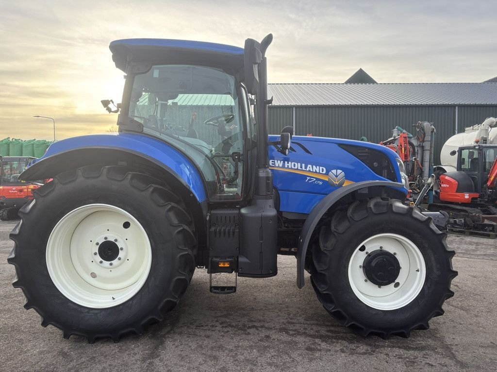 Traktor типа New Holland T7.175 RC, Gebrauchtmaschine в Heerenveen (Фотография 5)