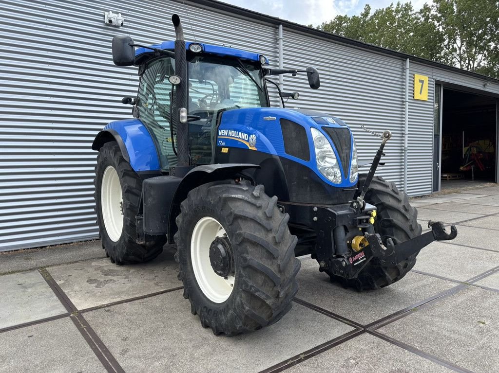 Traktor от тип New Holland T7.185 Auto Command, Gebrauchtmaschine в Wierden (Снимка 2)