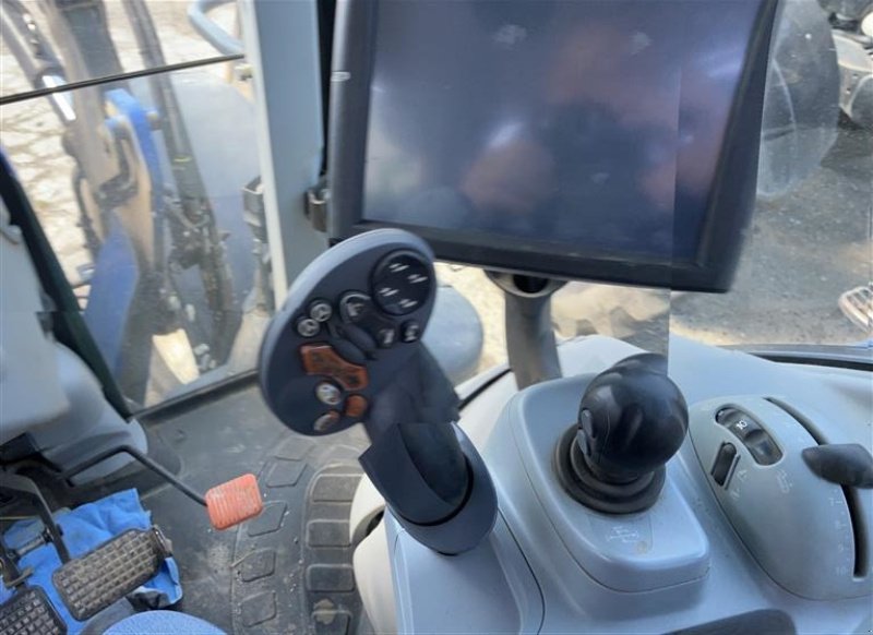 Traktor tipa New Holland T7.185 --- PÆN TRAKTOR - SÆLGES SOM ENGROS ---, Gebrauchtmaschine u Høng (Slika 8)