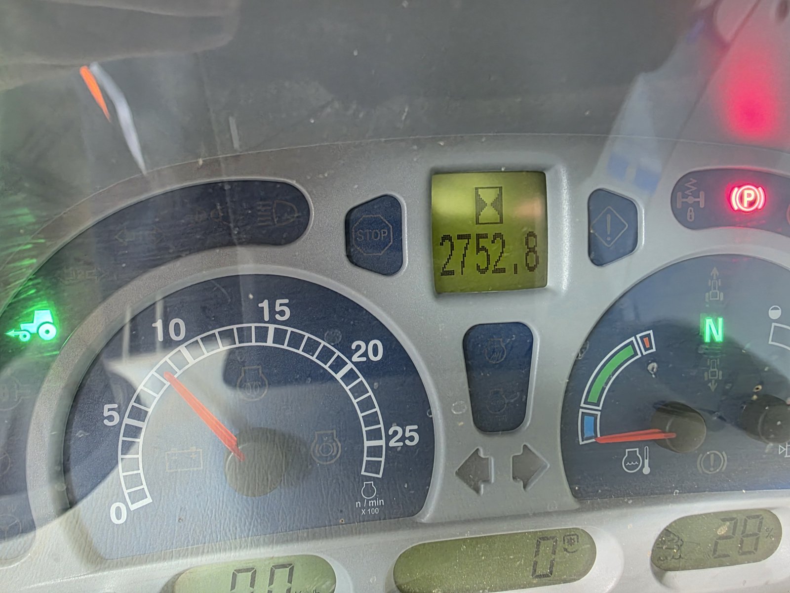 Traktor of the type New Holland T7.185, Gebrauchtmaschine in Neresheim (Picture 2)