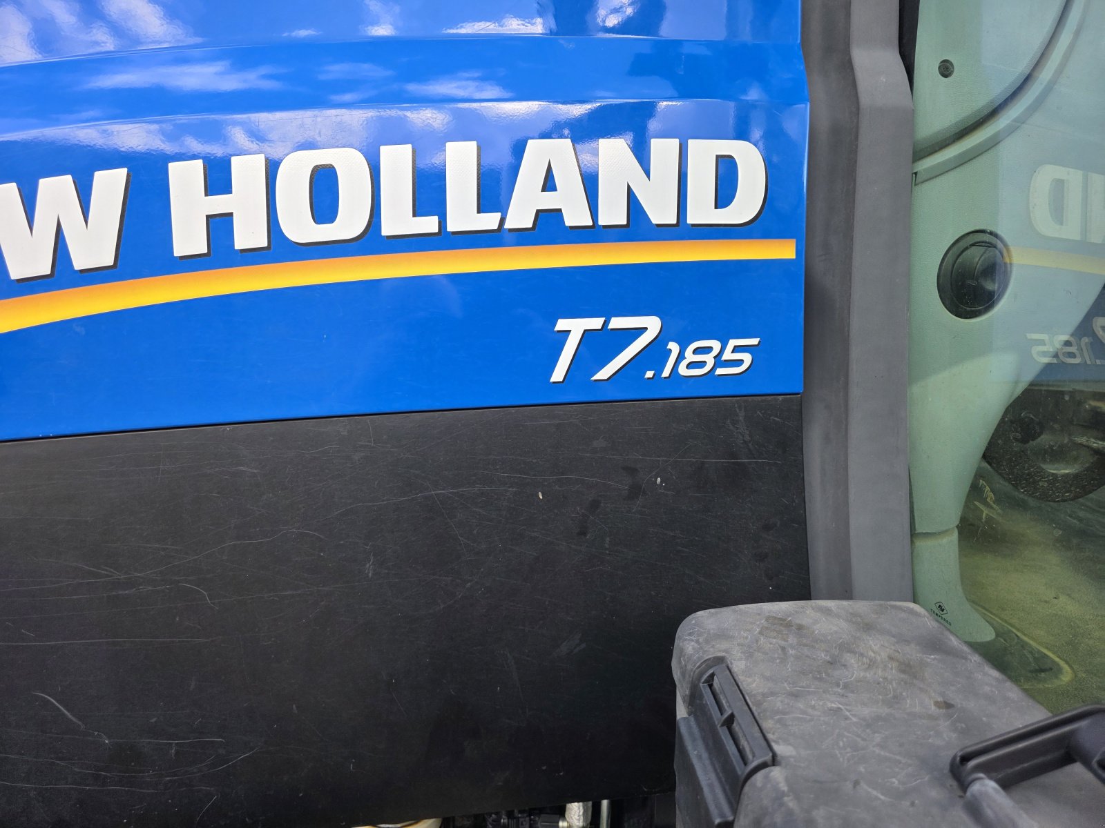 Traktor of the type New Holland T7.185, Gebrauchtmaschine in Neresheim (Picture 6)
