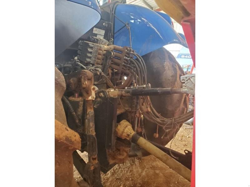 Traktor del tipo New Holland T7.185APC, Gebrauchtmaschine In BRAY en Val (Immagine 5)