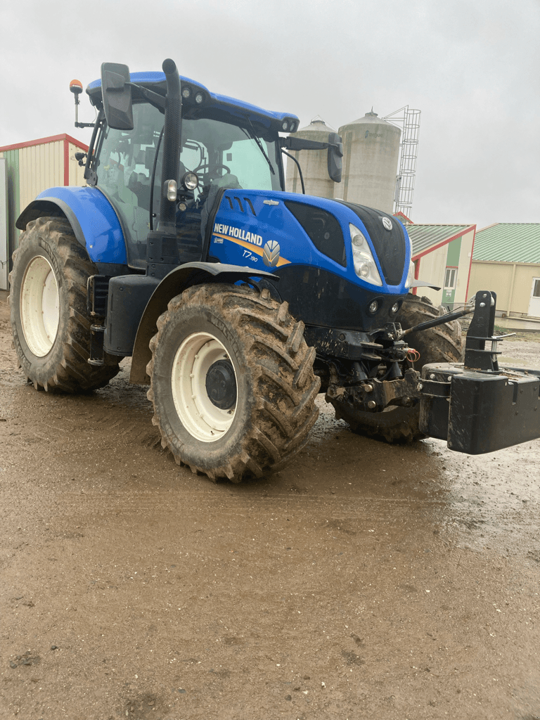 Traktor of the type New Holland T7.190 AC S5, Gebrauchtmaschine in TREMEUR (Picture 1)