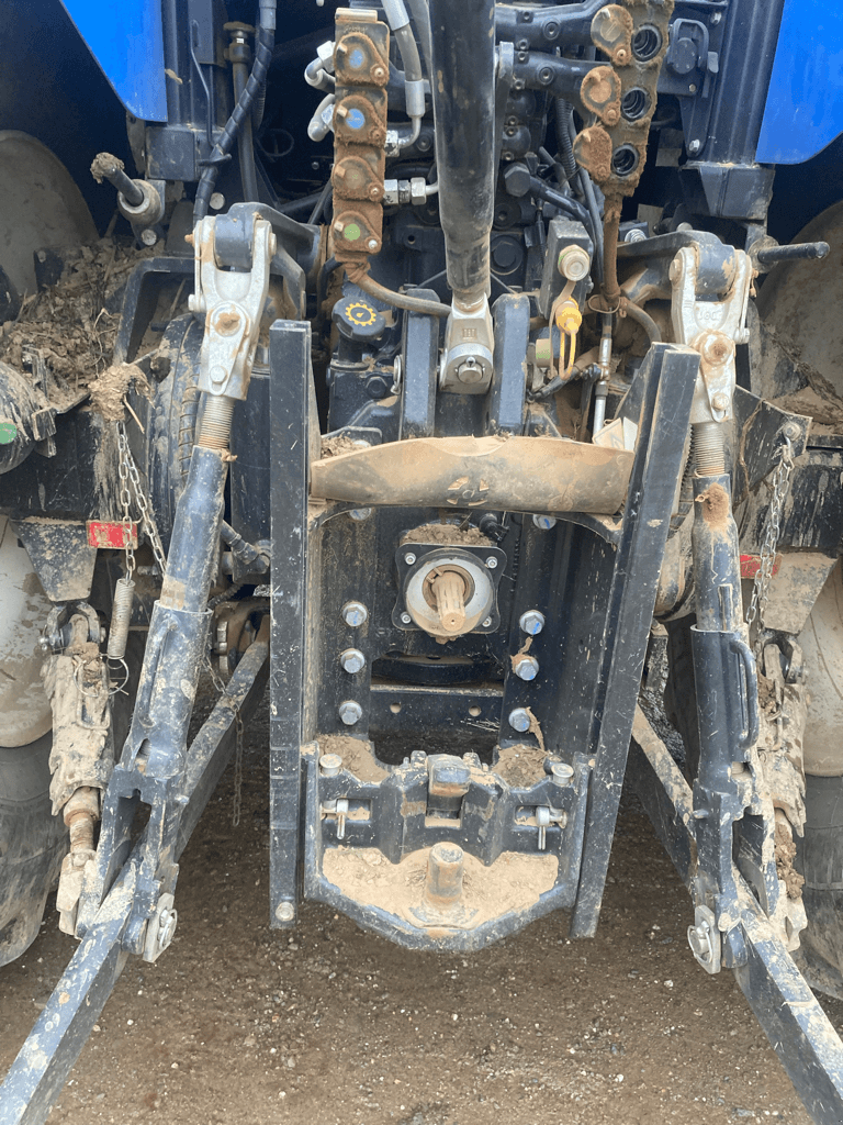 Traktor of the type New Holland T7.190 AC S5, Gebrauchtmaschine in TREMEUR (Picture 5)