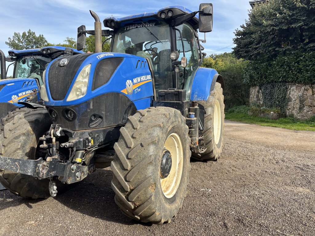 Traktor του τύπου New Holland T7.190 RANGECOMMAND, Gebrauchtmaschine σε PIERRE BUFFIERE (Φωτογραφία 3)