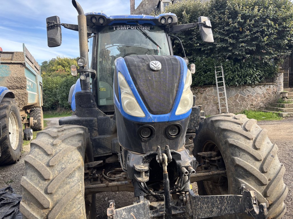 Traktor του τύπου New Holland T7.190 RANGECOMMAND, Gebrauchtmaschine σε PIERRE BUFFIERE (Φωτογραφία 5)
