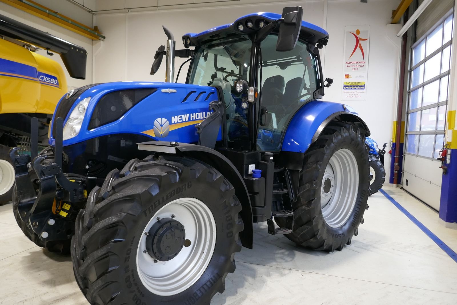 Traktor des Typs New Holland T7.190 SideWinder II, Gebrauchtmaschine in Villach (Bild 1)