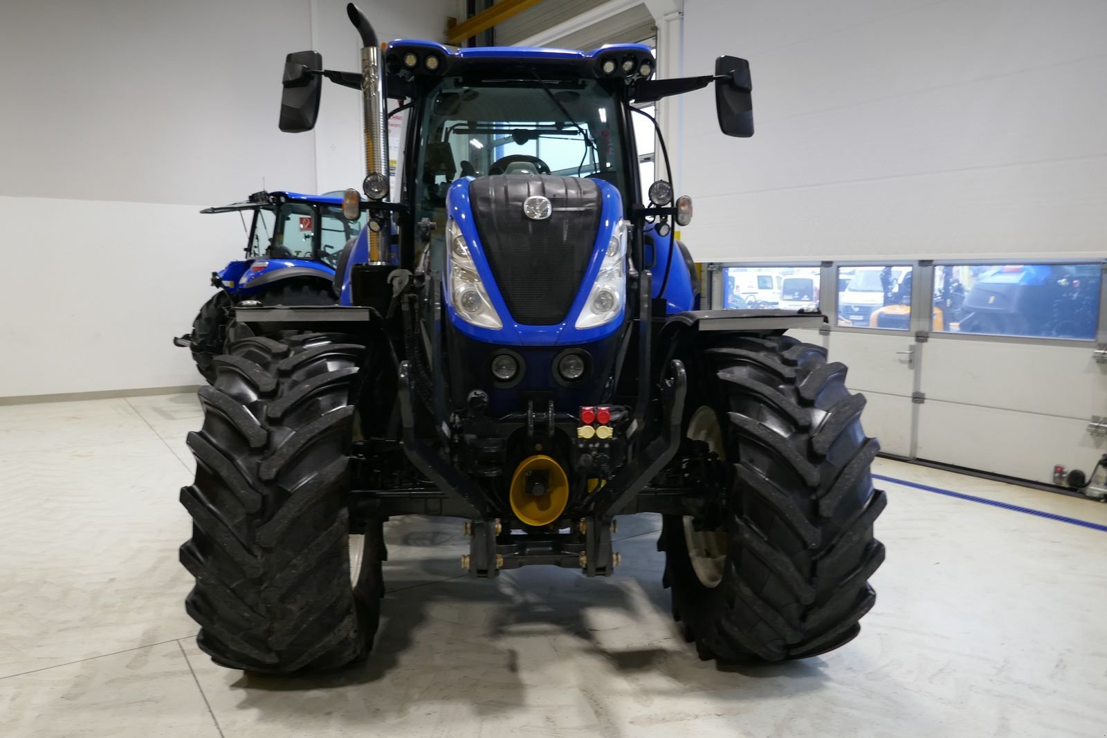 Traktor des Typs New Holland T7.190 SideWinder II, Gebrauchtmaschine in Villach (Bild 2)