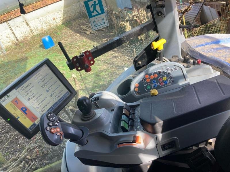 Traktor типа New Holland T7.190, Gebrauchtmaschine в BRAY en Val (Фотография 6)