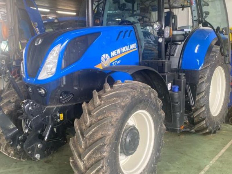 Traktor от тип New Holland T7.190, Gebrauchtmaschine в MORHANGE (Снимка 1)
