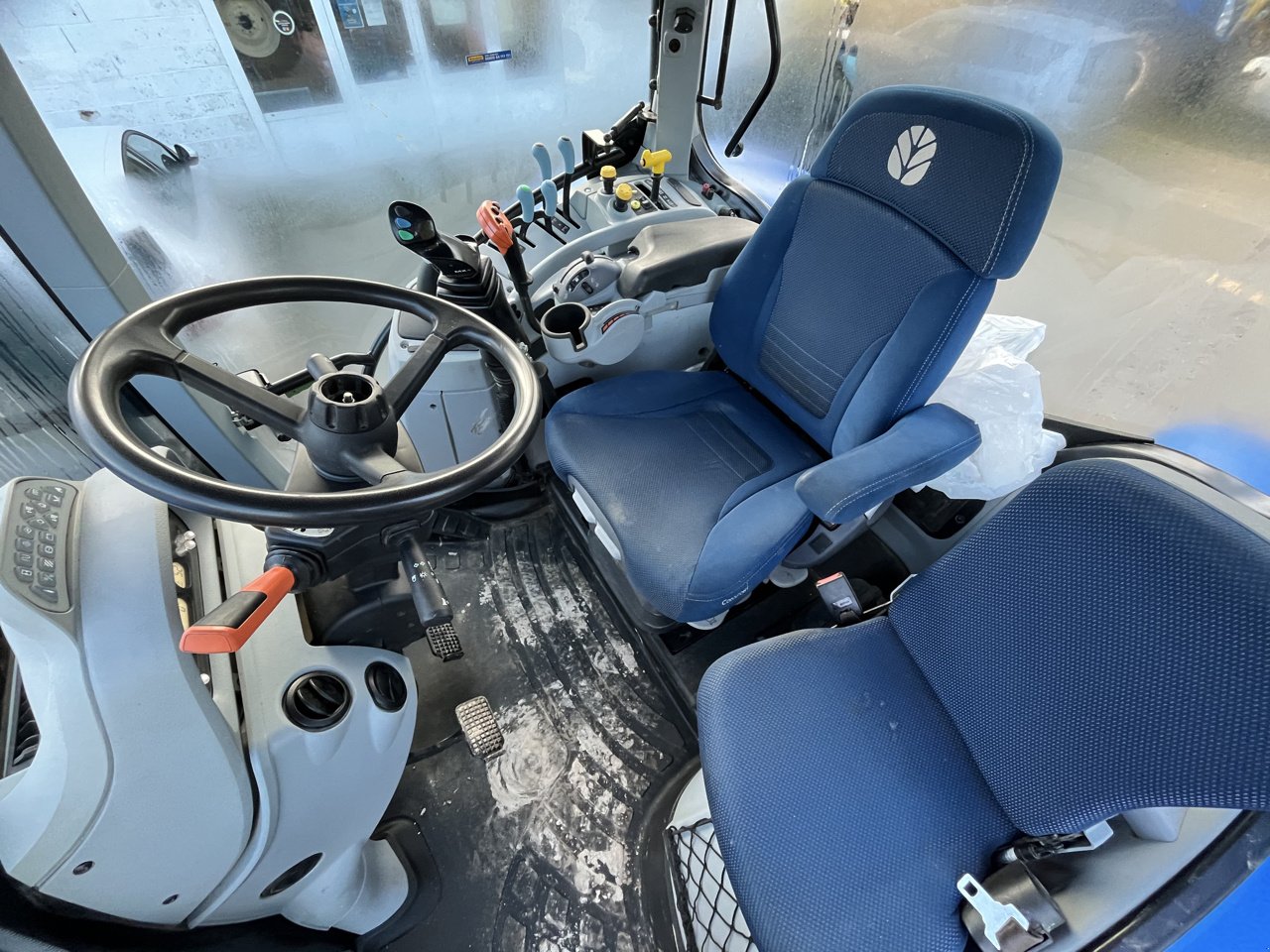 Traktor des Typs New Holland T7.190, Gebrauchtmaschine in VERT TOULON (Bild 9)