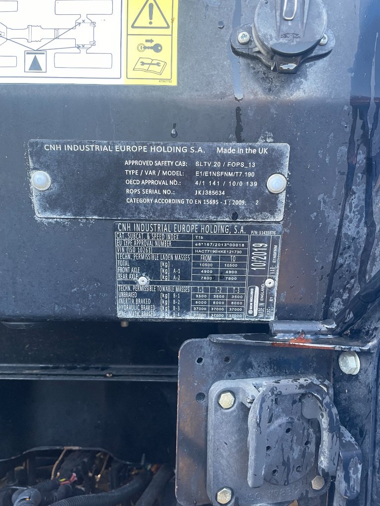 Traktor типа New Holland T7190, Gebrauchtmaschine в Neufchâtel-en-Bray (Фотография 9)