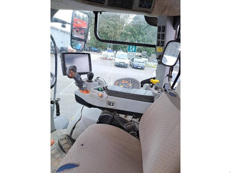 Traktor of the type New Holland T7190AC, Gebrauchtmaschine in PLUMELEC (Picture 9)