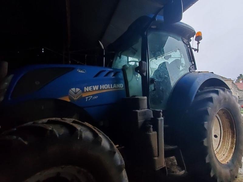 Traktor tipa New Holland T7.190RC, Gebrauchtmaschine u BRAY en Val (Slika 3)