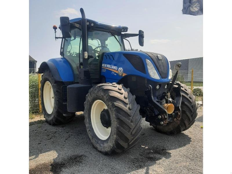 Traktor van het type New Holland T7190RC, Gebrauchtmaschine in CHATEAUBRIANT CEDEX (Foto 1)