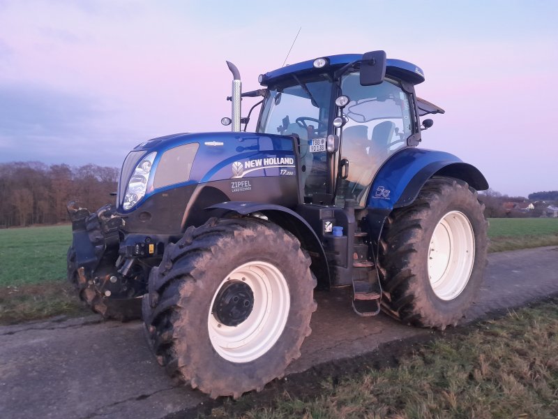 Traktor tip New Holland T7.200 AC Blue Power, Gebrauchtmaschine in Creglingen (Poză 1)