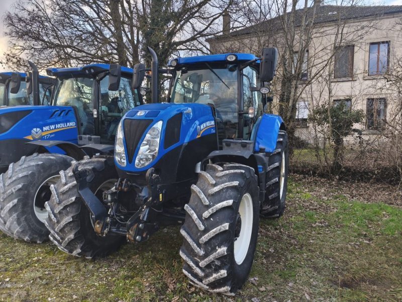 Traktor del tipo New Holland T7.200 AC, Gebrauchtmaschine In Gondrecourt-le-Château (Immagine 1)