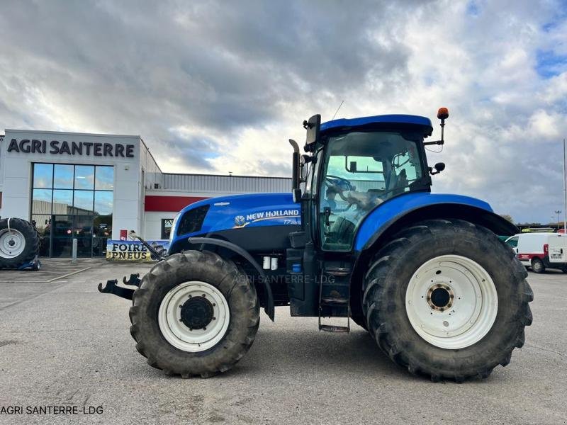 Traktor van het type New Holland T7.200 AC, Gebrauchtmaschine in ROYE (Foto 1)