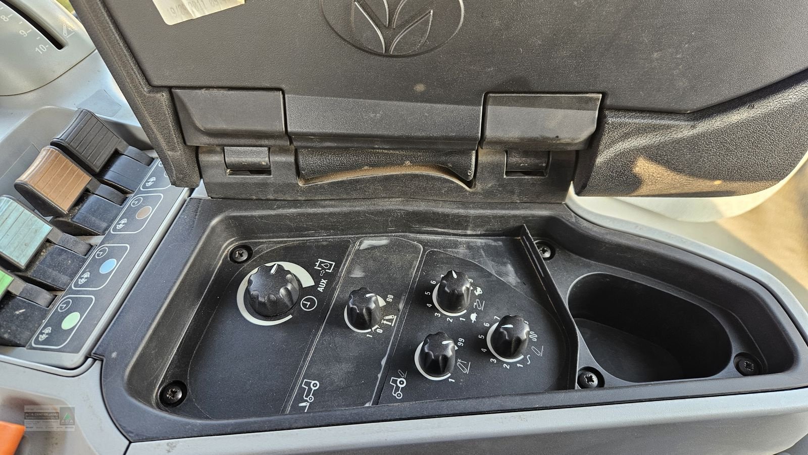 Traktor typu New Holland T7.200 Auto Command, Gebrauchtmaschine w Gerasdorf (Zdjęcie 24)