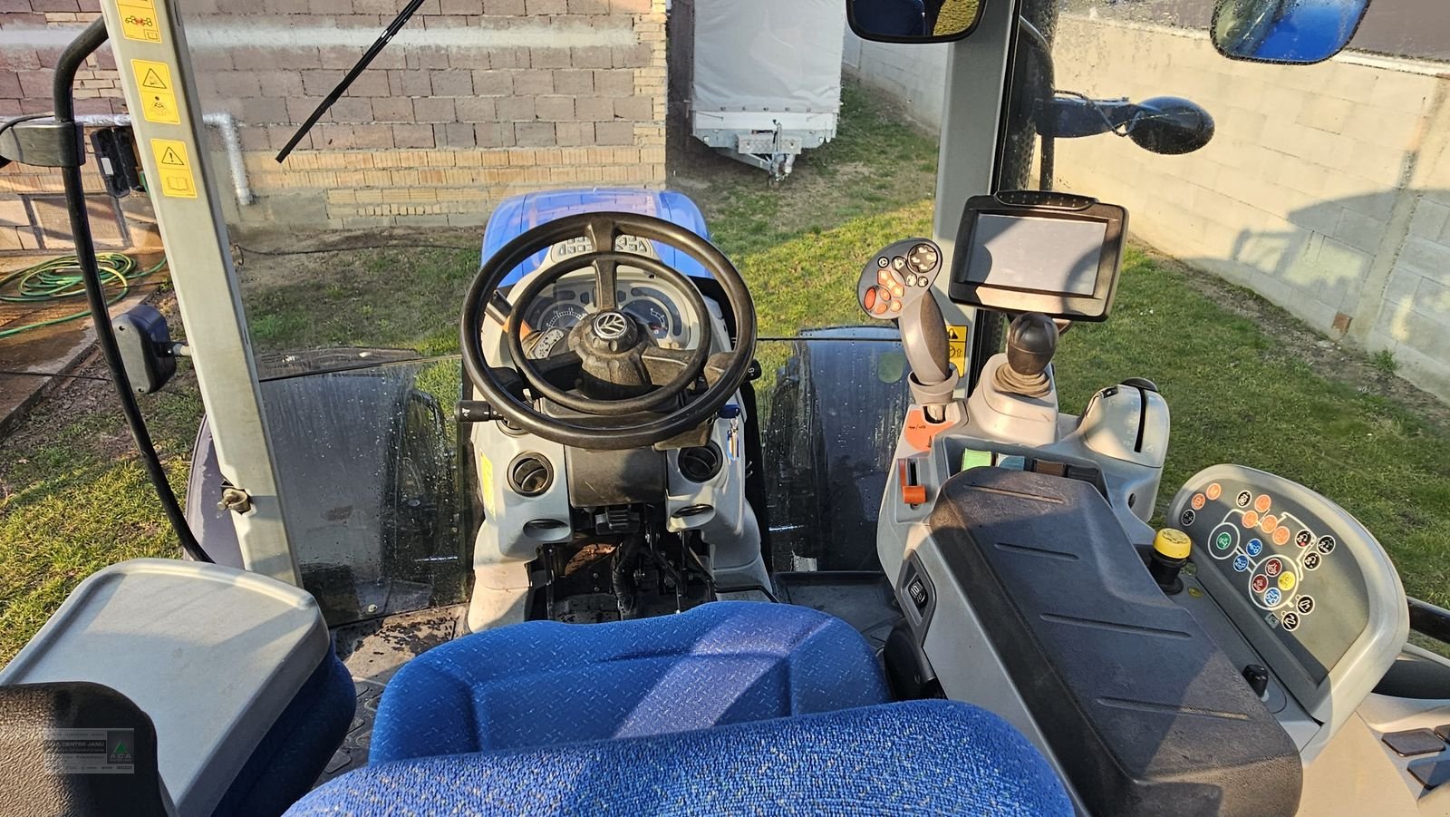 Traktor typu New Holland T7.200 Auto Command, Gebrauchtmaschine w Gerasdorf (Zdjęcie 10)