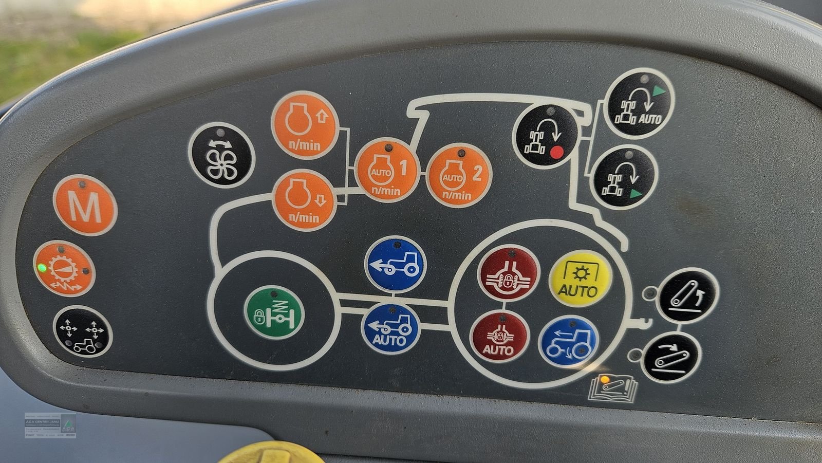 Traktor typu New Holland T7.200 Auto Command, Gebrauchtmaschine w Gerasdorf (Zdjęcie 23)