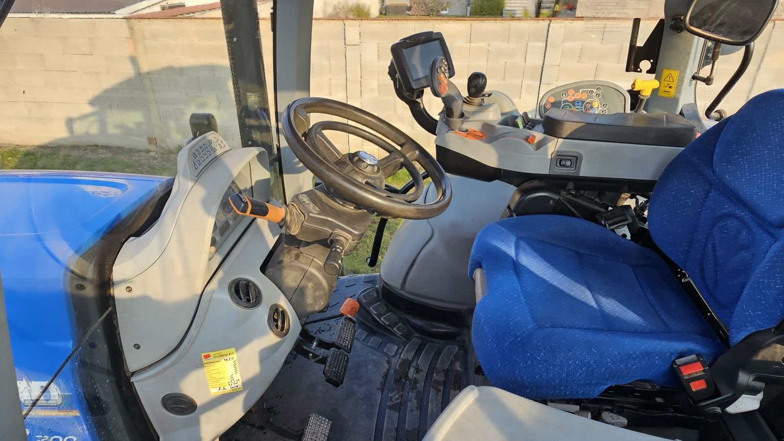 Traktor typu New Holland T7.200 Auto Command, Gebrauchtmaschine w Gerasdorf (Zdjęcie 8)