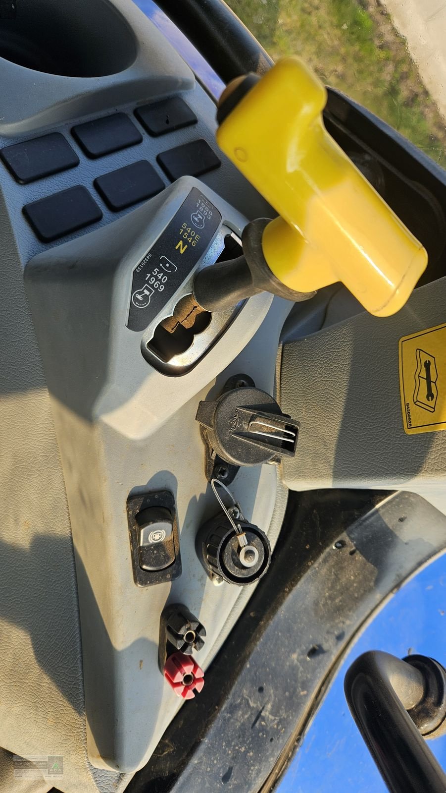 Traktor typu New Holland T7.200 Auto Command, Gebrauchtmaschine w Gerasdorf (Zdjęcie 22)