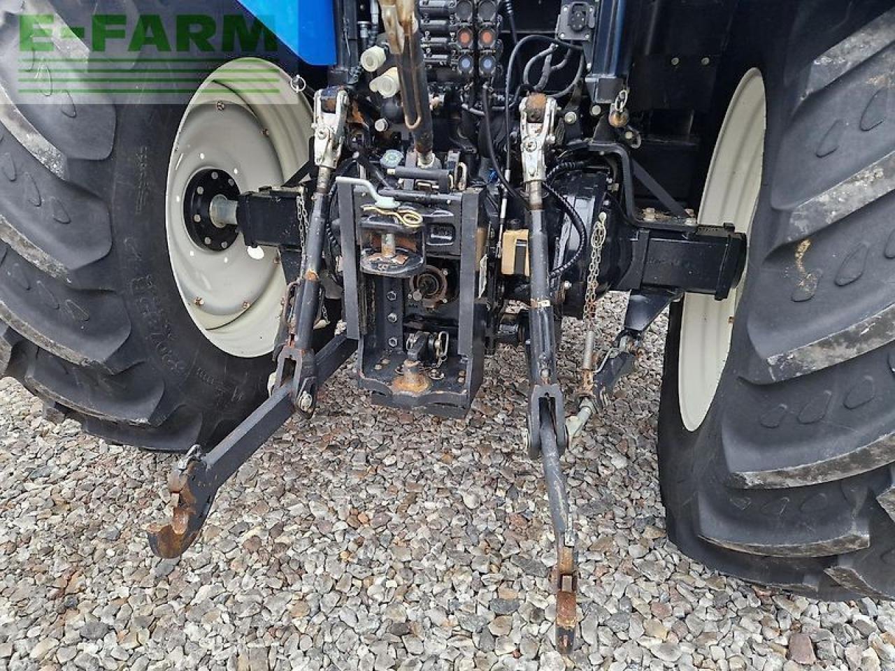 Traktor типа New Holland t7.200 autocommand, Gebrauchtmaschine в ZELOW (Фотография 9)