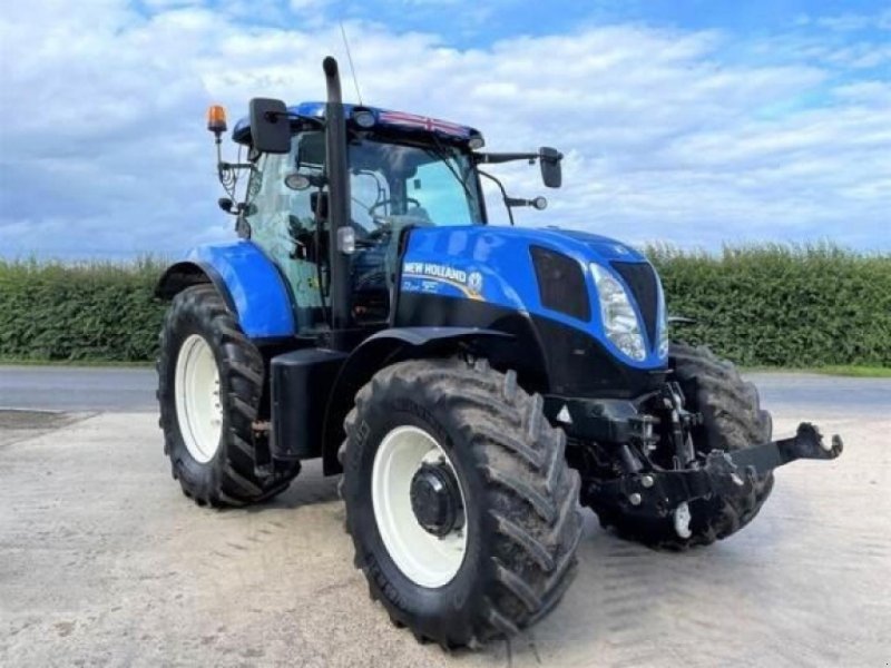 Traktor of the type New Holland t7.200 only 2398hrs!, Gebrauchtmaschine in  (Picture 1)