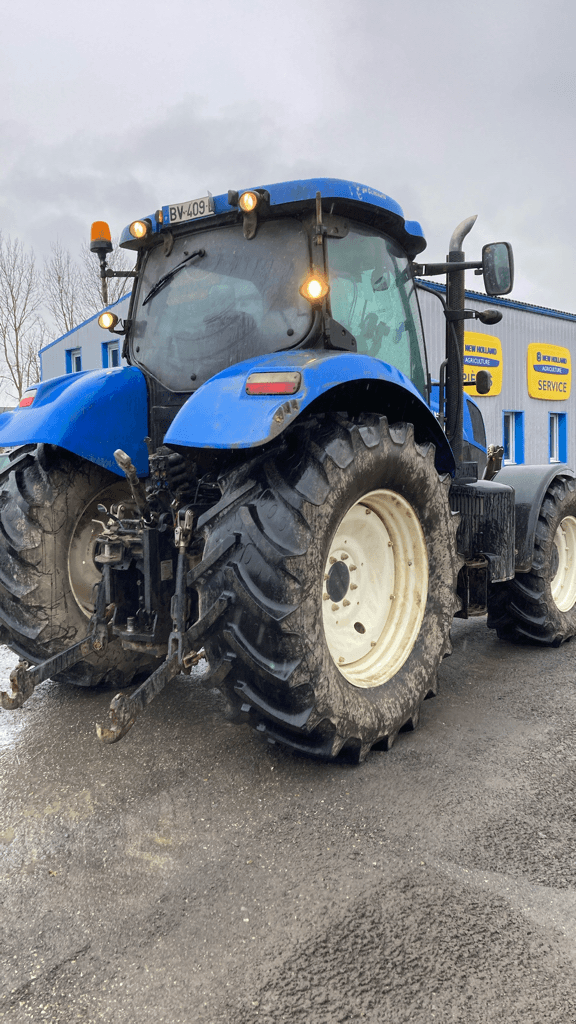 Traktor tip New Holland T7.200 RANGE COMMAND, Gebrauchtmaschine in CINTHEAUX (Poză 3)