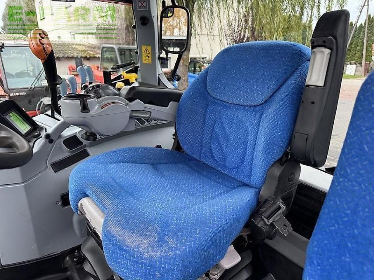 Traktor del tipo New Holland t7.200 rangecommand, Gebrauchtmaschine In DAMAS?AWEK (Immagine 12)