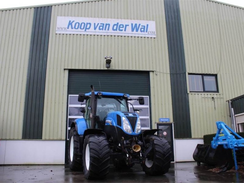 Traktor of the type New Holland T7.200, Gebrauchtmaschine in Bant (Picture 1)