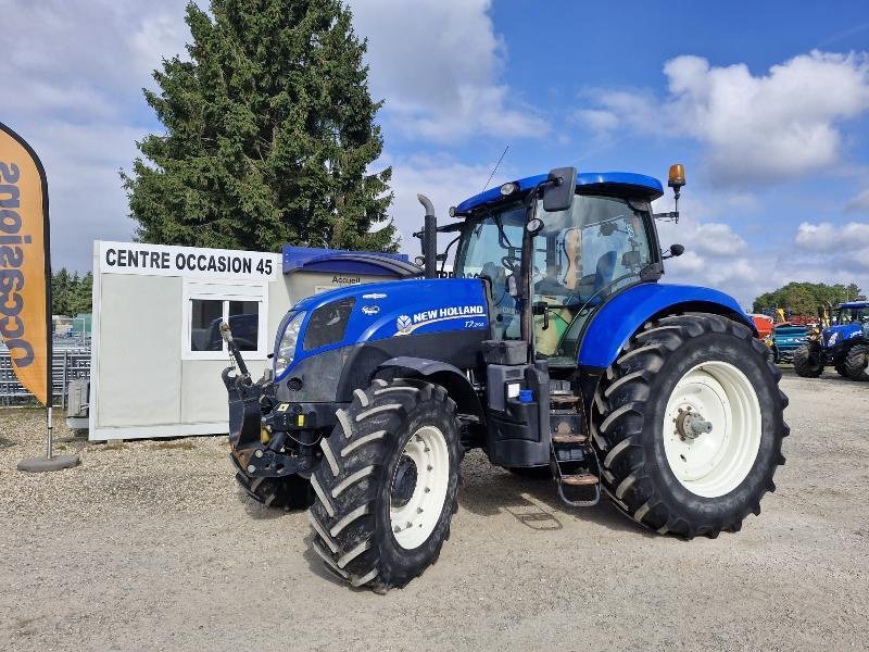 Traktor tip New Holland T7.200AC, Gebrauchtmaschine in BRAY en Val (Poză 4)