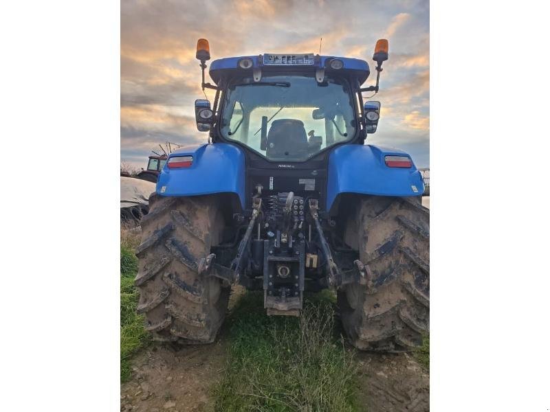 Traktor типа New Holland T7.200APC, Gebrauchtmaschine в BRAY en Val (Фотография 4)