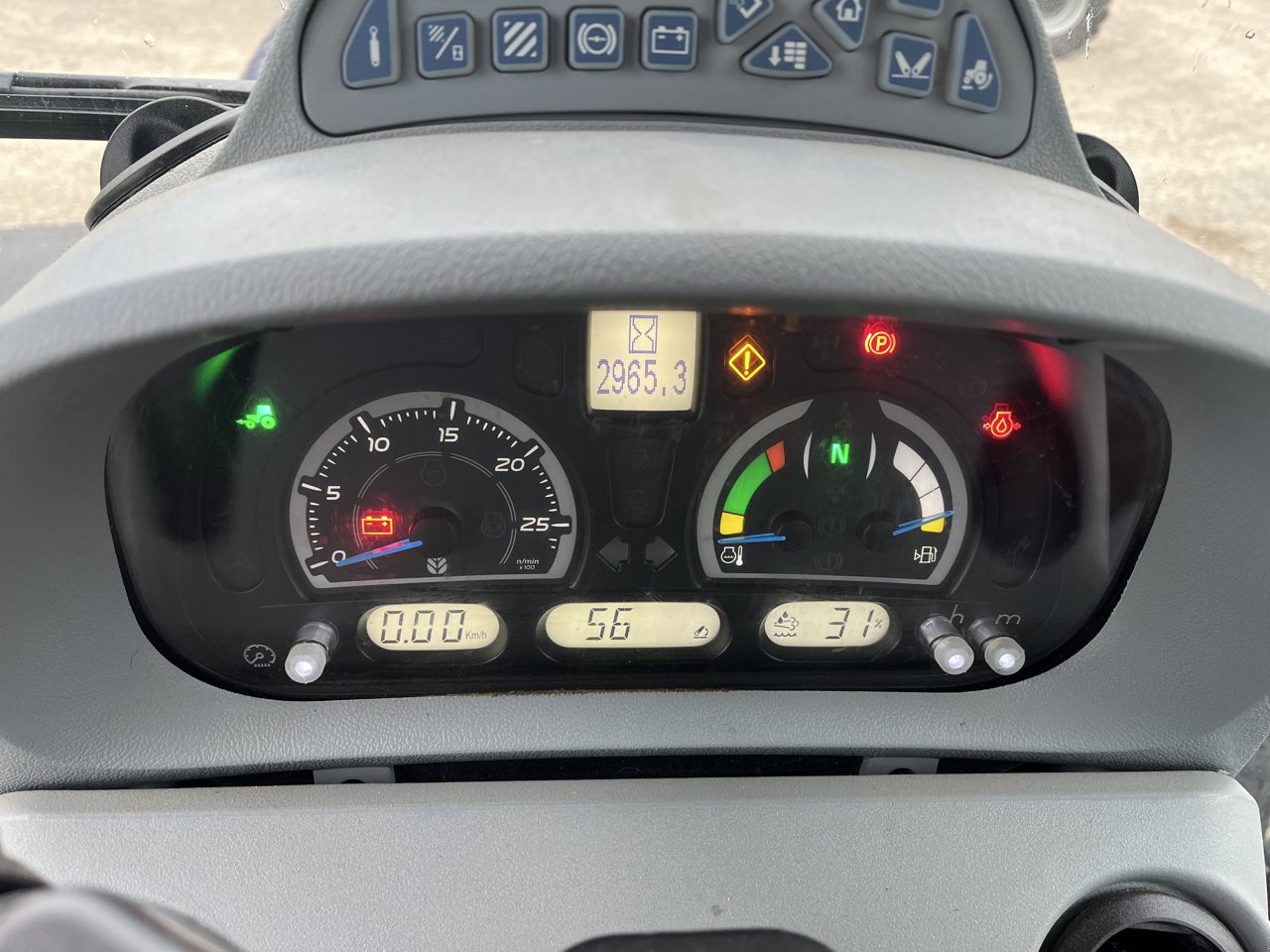 Traktor typu New Holland T7.210 AC, Gebrauchtmaschine v VERT TOULON (Obrázek 3)